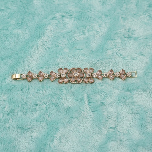 kate spade Jewelry - Kate Spade Precious Pansy Bracelet, Gold, Beige, Crystal Flower Statement Jewel